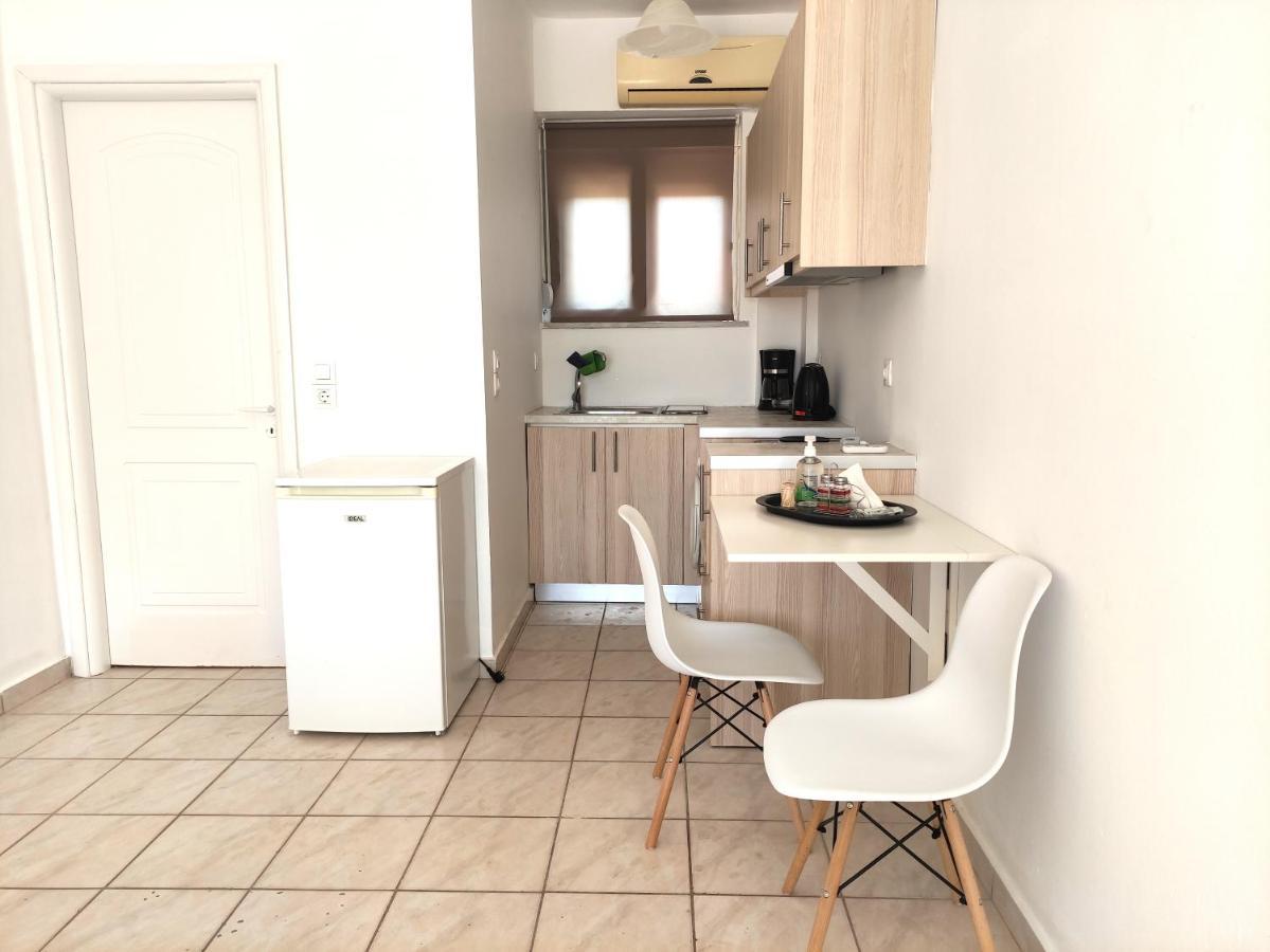 # 6 Giorgos & Chara Apartments Nea Kydonia  Ngoại thất bức ảnh