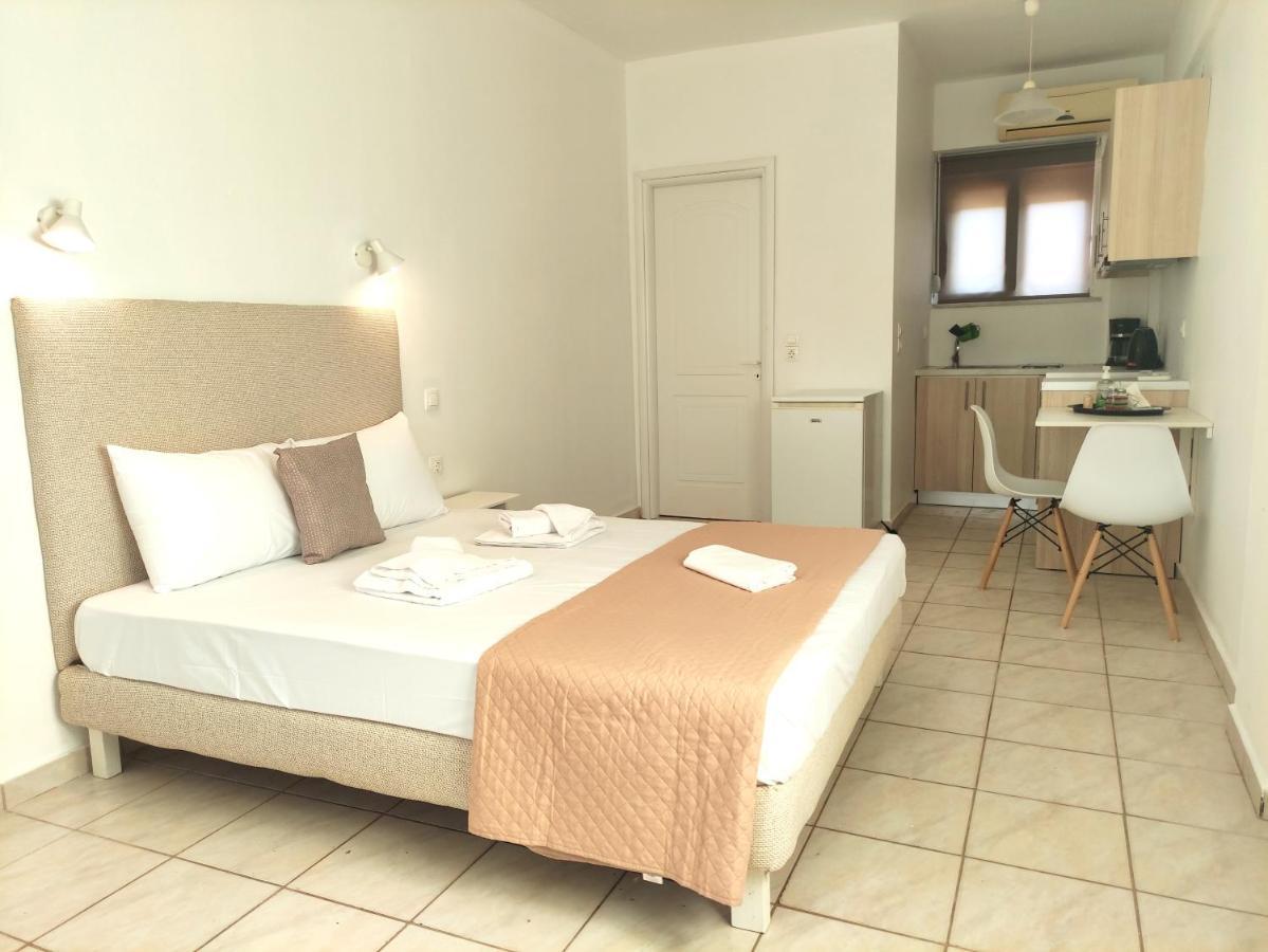 # 6 Giorgos & Chara Apartments Nea Kydonia  Ngoại thất bức ảnh